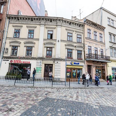 2 Kn. Romana Apartment Lviv Eksteriør billede